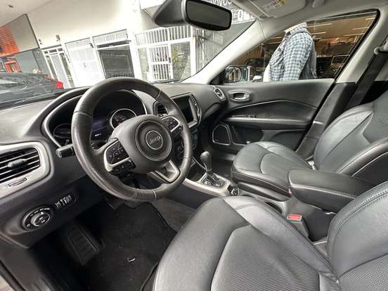 JEEP-COMPASS-2.0 16V FLEX LONGITUDE AUTOMÁTICO JEEP-COMPASS-2019