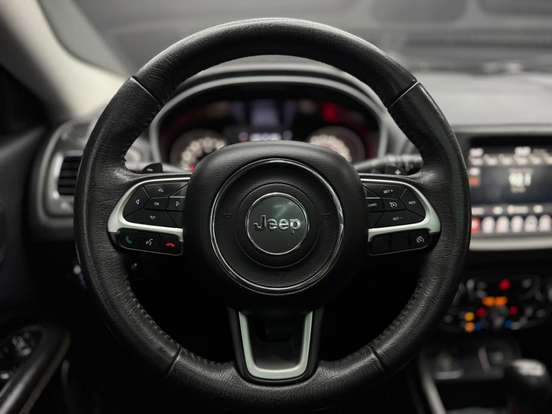 JEEP-COMPASS-2.0 16V FLEX LONGITUDE AUTOMÁTICO JEEP-COMPASS-2018