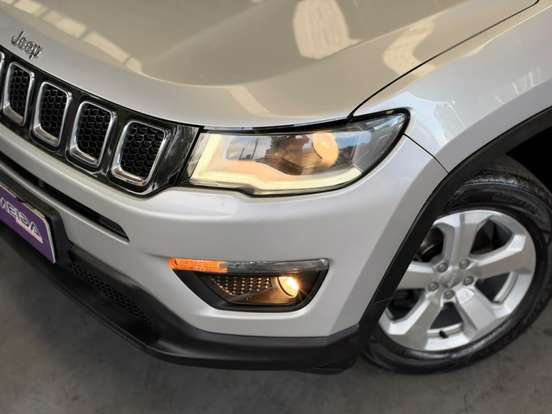 JEEP-COMPASS-2.0 16V FLEX SPORT AUTOMÁTICO JEEP-COMPASS-2018