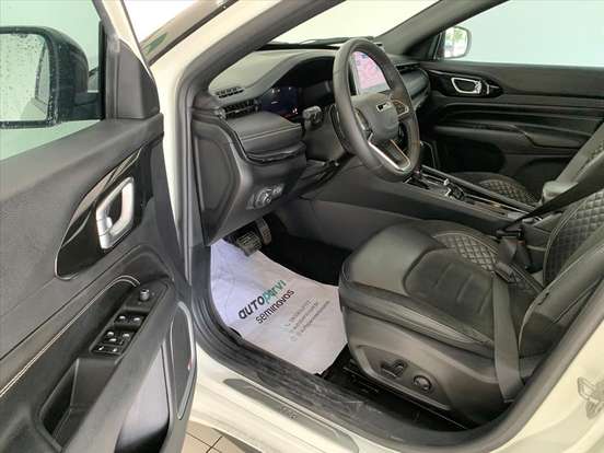 JEEP-COMPASS-2.0 HURRICANE 4 TURBO GASOLINA BLACKHAWK AT9 JEEP-COMPASS-2024