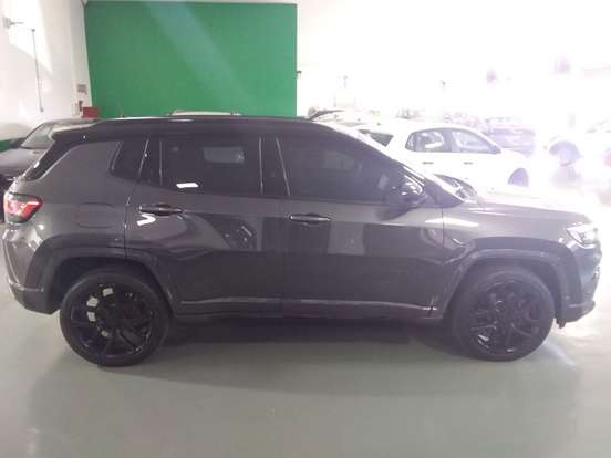 JEEP-COMPASS-2.0 HURRICANE 4 TURBO GASOLINA BLACKHAWK AT9 JEEP-COMPASS-2024