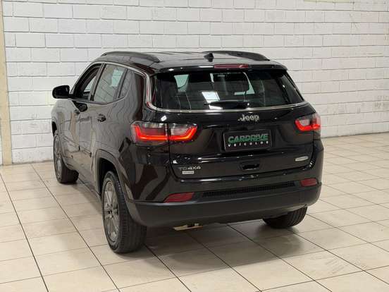 JEEP-COMPASS-2022