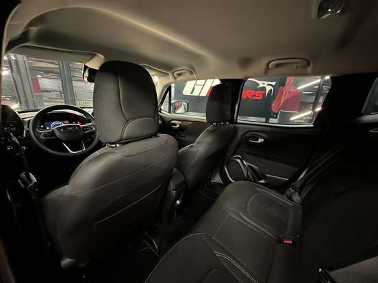 JEEP-RENEGADE-2025
