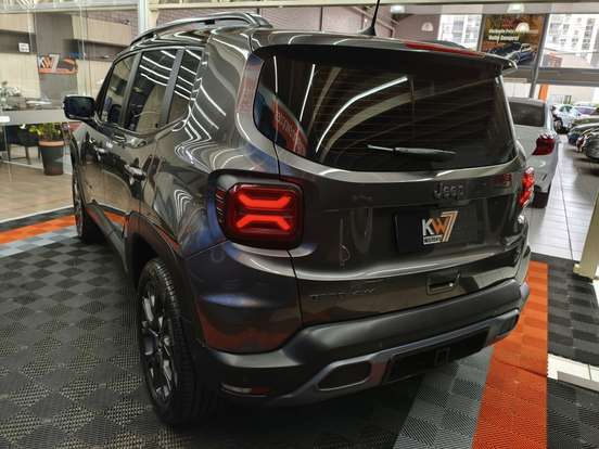 JEEP-RENEGADE-2022