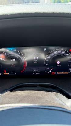 JEEP-COMMANDER-2024