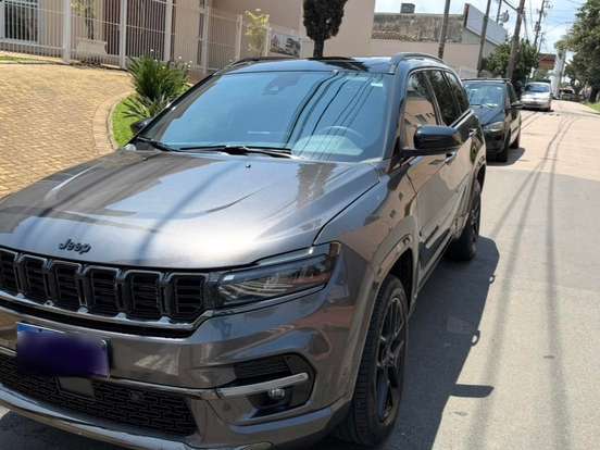 JEEP-COMMANDER-2.0 HURRICANE 4 TURBO GASOLINA BLACKHAWK AT9 JEEP-COMMANDER-2024