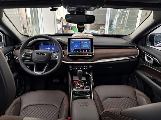 JEEP-COMMANDER-2.0 HURRICANE 4 TURBO GASOLINA OVERLAND AT9 JEEP-COMMANDER-2025