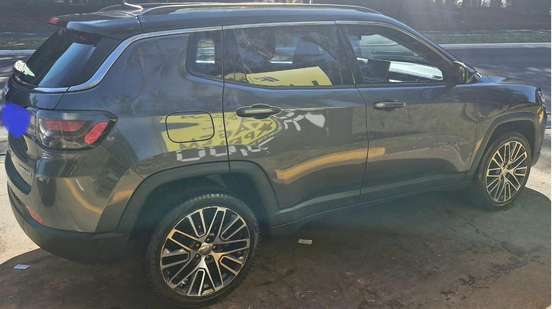 JEEP-COMPASS-2021