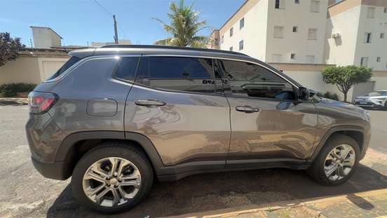 JEEP-COMPASS-2021