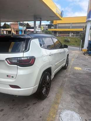 JEEP-COMPASS-2023