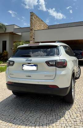 JEEP-COMPASS-2023
