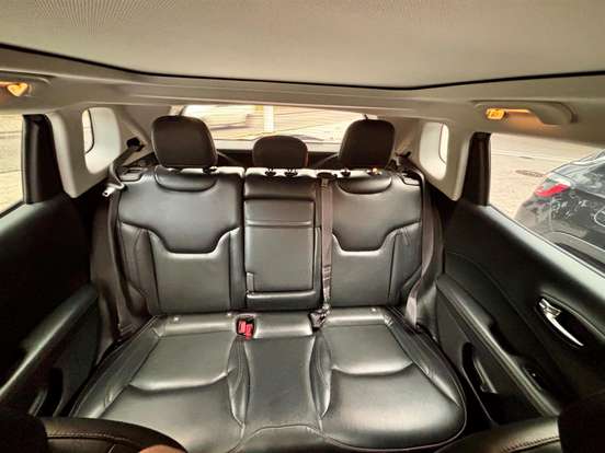 JEEP-COMPASS-2.0 16V DIESEL LONGITUDE 4X4 AUTOMÁTICO JEEP-COMPASS-2017