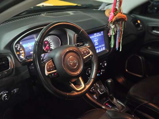 JEEP-COMPASS-2.0 16V DIESEL LONGITUDE 4X4 AUTOMÁTICO JEEP-COMPASS-2021