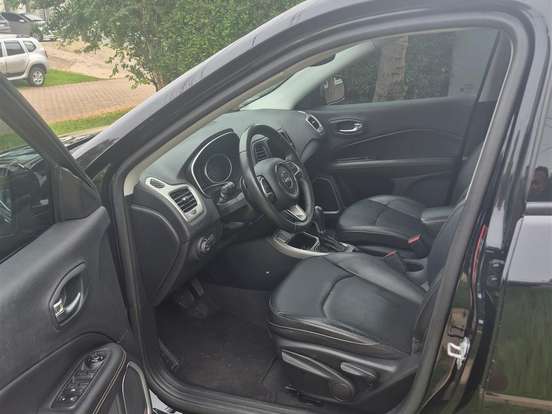 JEEP-COMPASS-2.0 16V FLEX LONGITUDE AUTOMÁTICO JEEP-COMPASS-2019