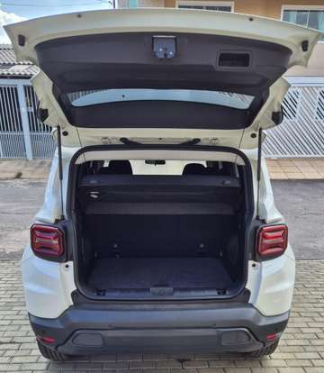 JEEP-RENEGADE-2024