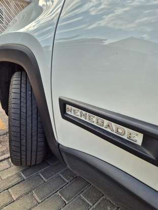 JEEP-RENEGADE-2024