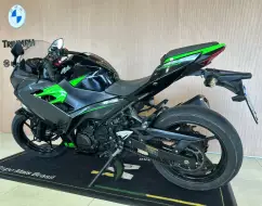 KAWASAKI NINJA 400 KAWASAKI NINJA 400