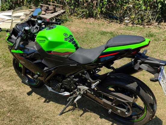 KAWASAKI-NINJA 400 KRT EDITION KAWASAKI-NINJA 400 KRT EDITION-2022