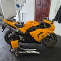 KAWASAKI NINJA ZX-10R KAWASAKI NINJA ZX-10R