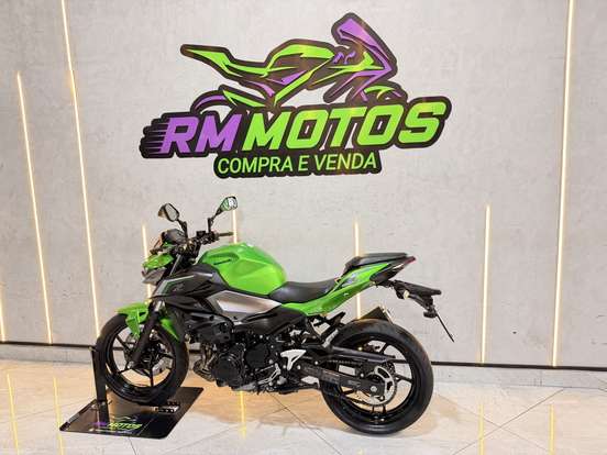 KAWASAKI-Z500 KAWASAKI-Z500-2025
