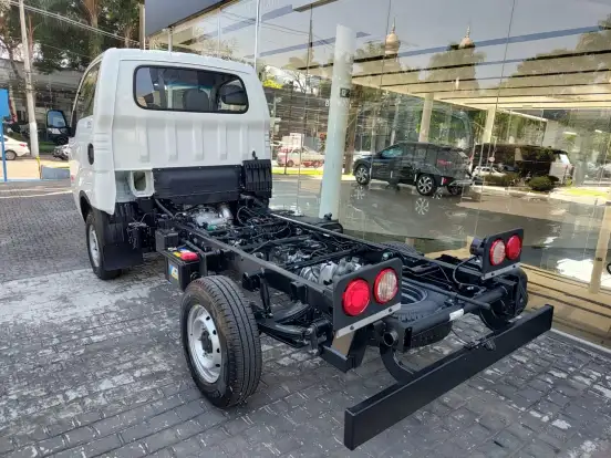 KIA-BONGO-2.5 TD DIESEL STD CS 4x4 MANUAL KIA-BONGO-2027