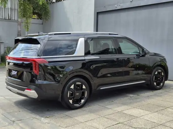 KIA-CARNIVAL-2024