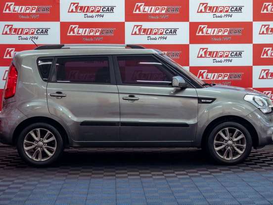 KIA-SOUL-1.6 U.173 16V FLEX 4P AUTOMÁTICO KIA-SOUL-2013