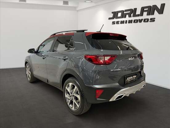KIA-STONIC-2022