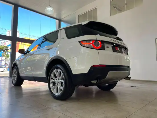 LAND ROVER-DISCOVERY SPORT-2017