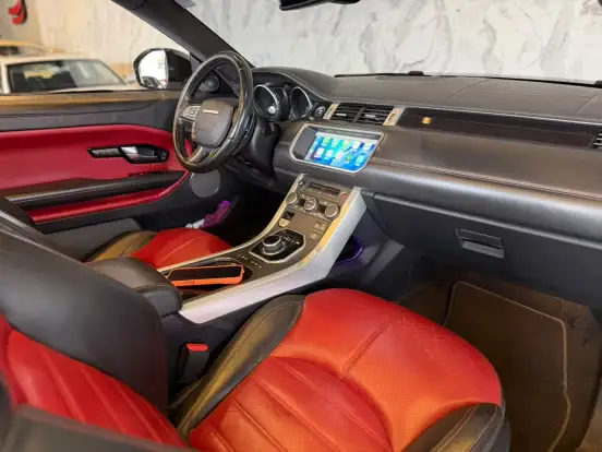 LAND ROVER-RANGE ROVER EVOQUE-2.0 HSE DYNAMIC CONVERSÍVEL 4WD 16V GASOLINA 2P AUTOMÁTICO LAND ROVER-RANGE ROVER EVOQUE-2017