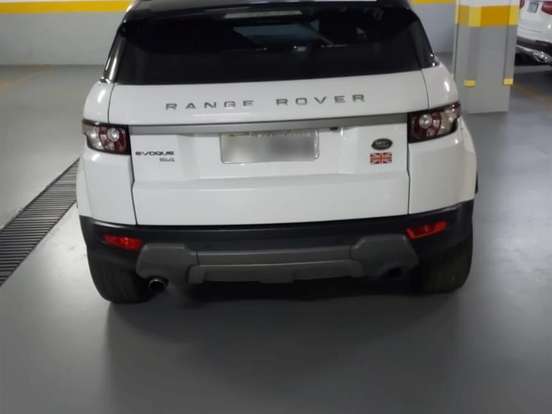 LAND ROVER-RANGE ROVER EVOQUE-2.0 PURE 4WD 16V GASOLINA 4P AUTOMÁTICO LAND ROVER-RANGE ROVER EVOQUE-2015