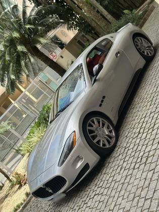 MASERATI GRANTURISMO 4.7 S V8 32V GASOLINA 2P MANUAL AUTOMATIZADO