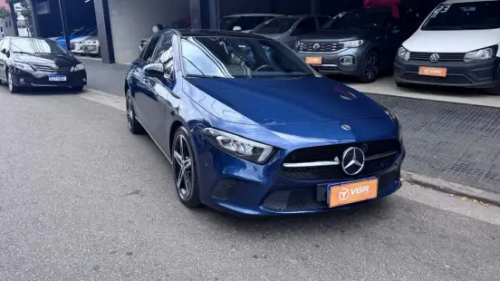 MERCEDES-BENZ-A 250-2021