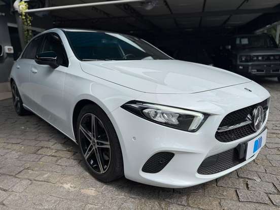 MERCEDES-BENZ-A 250-2019