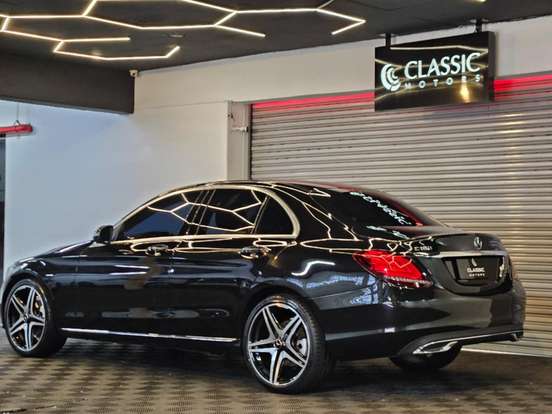 MERCEDES-BENZ-C 180-2019