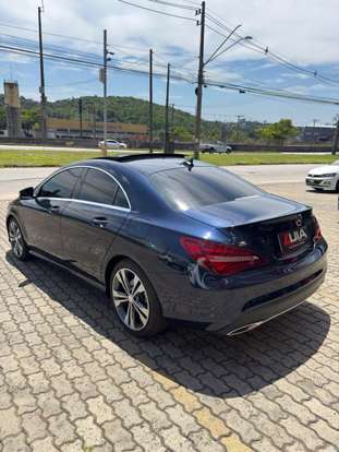 MERCEDES-BENZ-CLA 200-2017