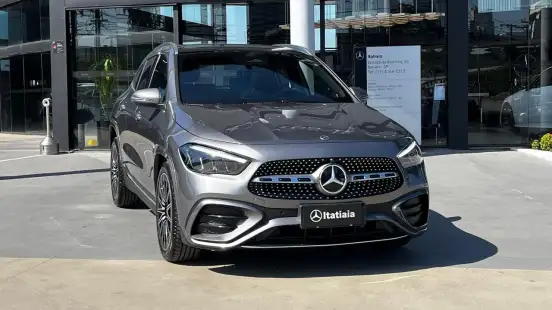 MERCEDES-BENZ-GLA 200-2026