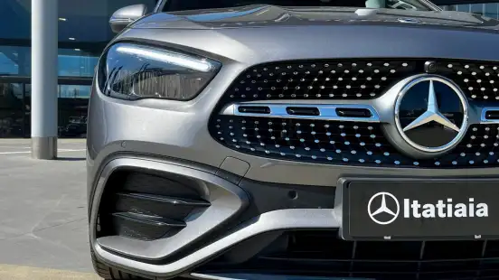 MERCEDES-BENZ-GLA 200-2026