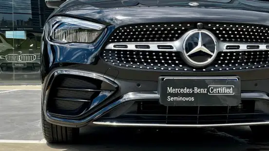 MERCEDES-BENZ-GLA 200-2025
