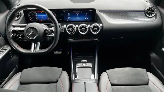 MERCEDES-BENZ-GLA 200-1.3 MHEV AMG LINE 7G-DCT MERCEDES-BENZ-GLA 200-2025