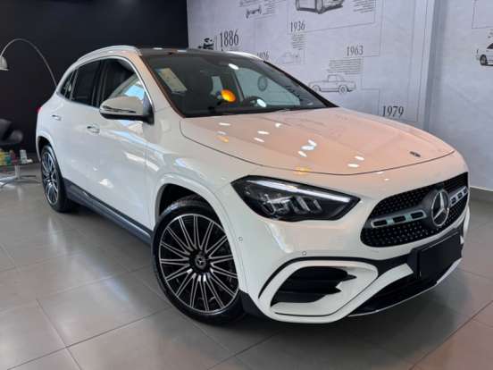 MERCEDES-BENZ-GLA 200-2026