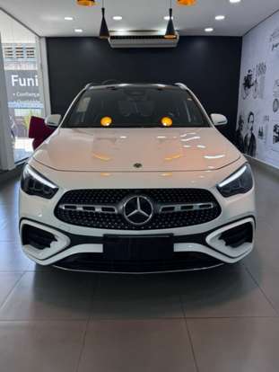 MERCEDES-BENZ-GLA 200-2026