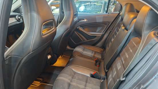 MERCEDES-BENZ-GLA 200-1.6 CGI FLEX ADVANCE 7G-DCT MERCEDES-BENZ-GLA 200-2018