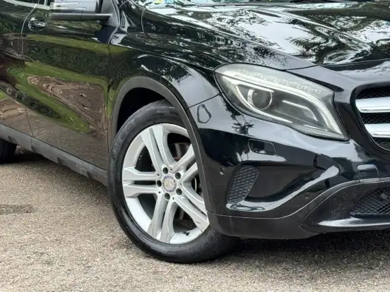 MERCEDES-BENZ-GLA 250-2014