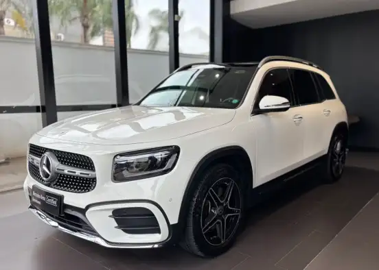 MERCEDES-BENZ-GLB 220-2024