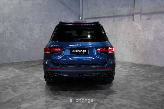 MERCEDES-BENZ-GLB 35 AMG-2022