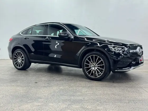 MERCEDES-BENZ GLC 300 2.0 CGI GASOLINA COUPÉ AMG LINE 4MATIC 9G-TRONIC