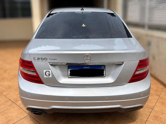 MERCEDES-BENZ-C 200-1.8 CGI TURBO SPORT 16V GASOLINA 4P AUTOMÁTICO MERCEDES-BENZ-C 200-2014