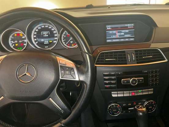 MERCEDES-BENZ-C 200-1.8 CGI TURBO SPORT 16V GASOLINA 4P AUTOMÁTICO MERCEDES-BENZ-C 200-2014
