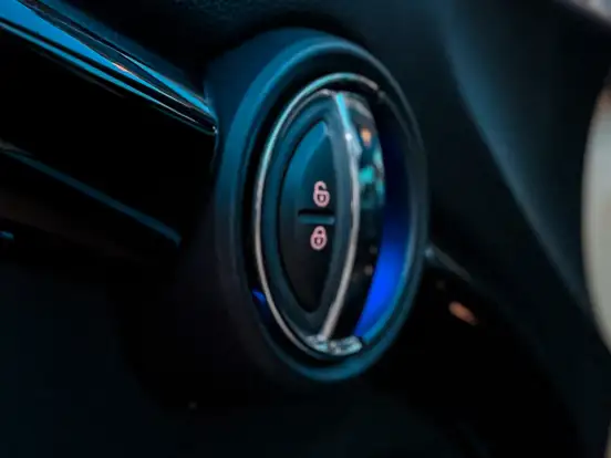 MINI-COOPER-2.0 S TOP 16V TURBO GASOLINA 4P AUTOMÁTICO MINI-COOPER-2018
